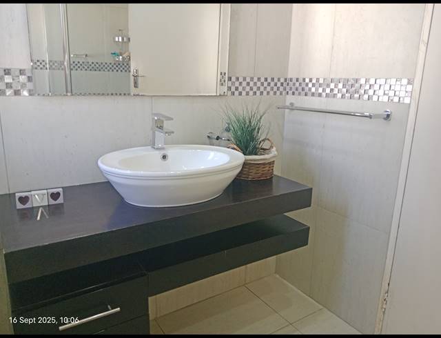 5 BEDROOM HOUSE FOR SALE IN HAYFIELDS